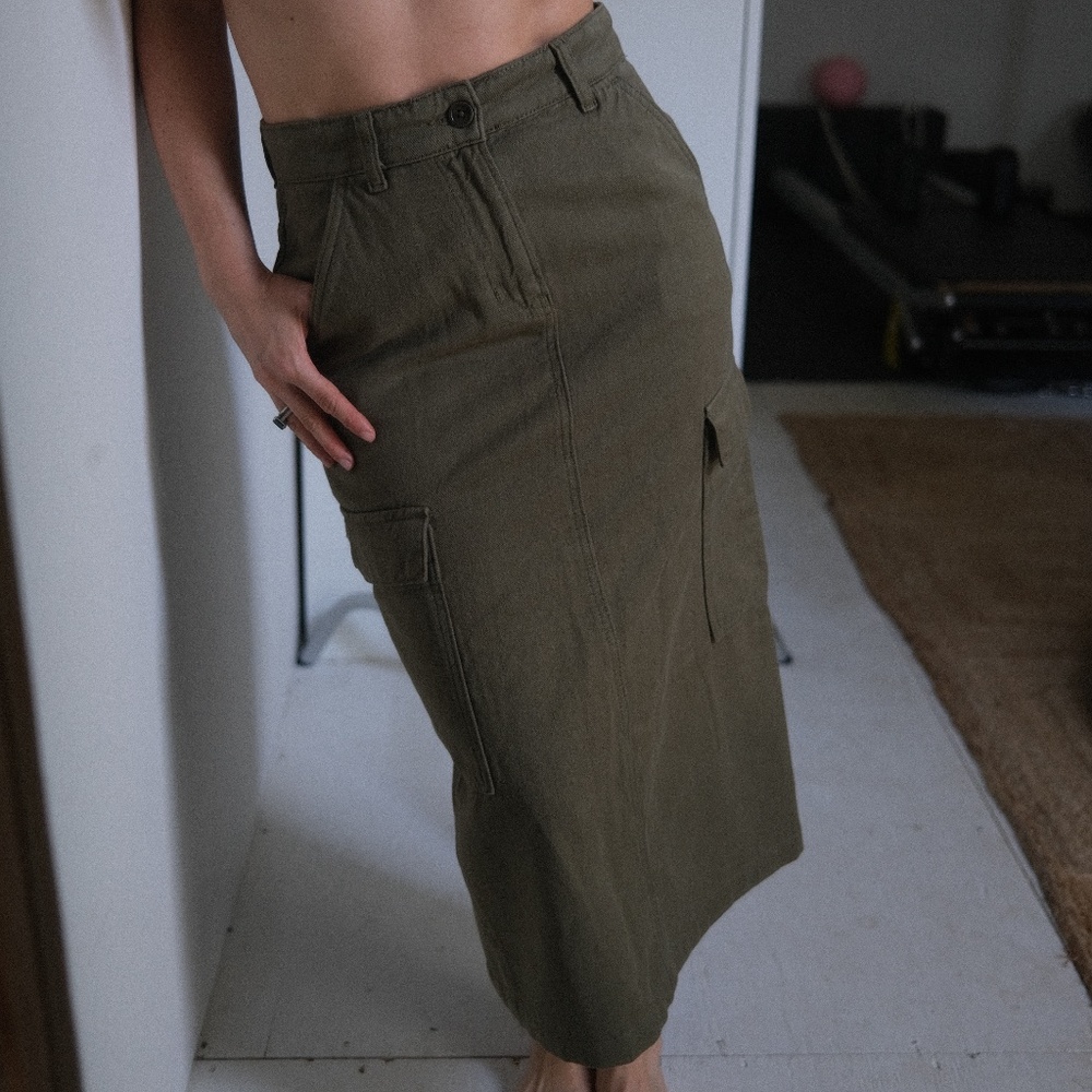 Reformation Maggi Cargo Midi Skirt